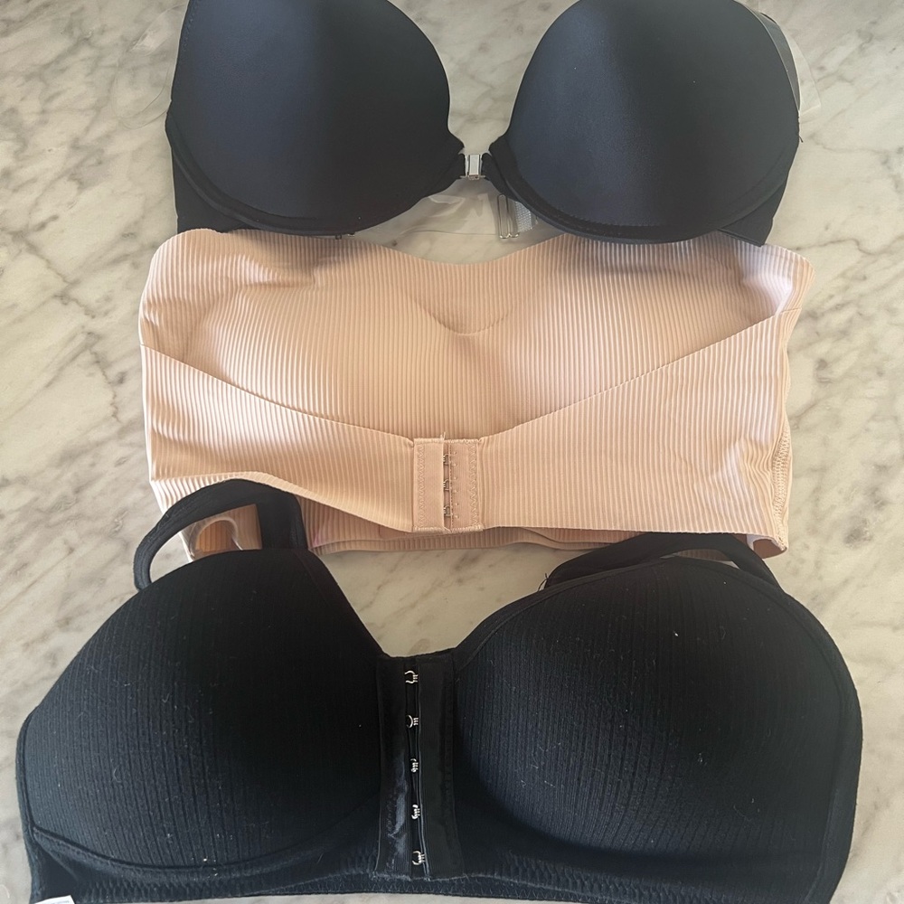 Women's Black and Pink Bra Set